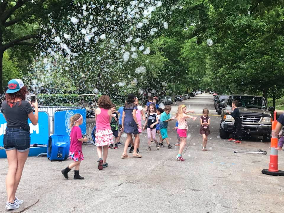 32984601.jpg